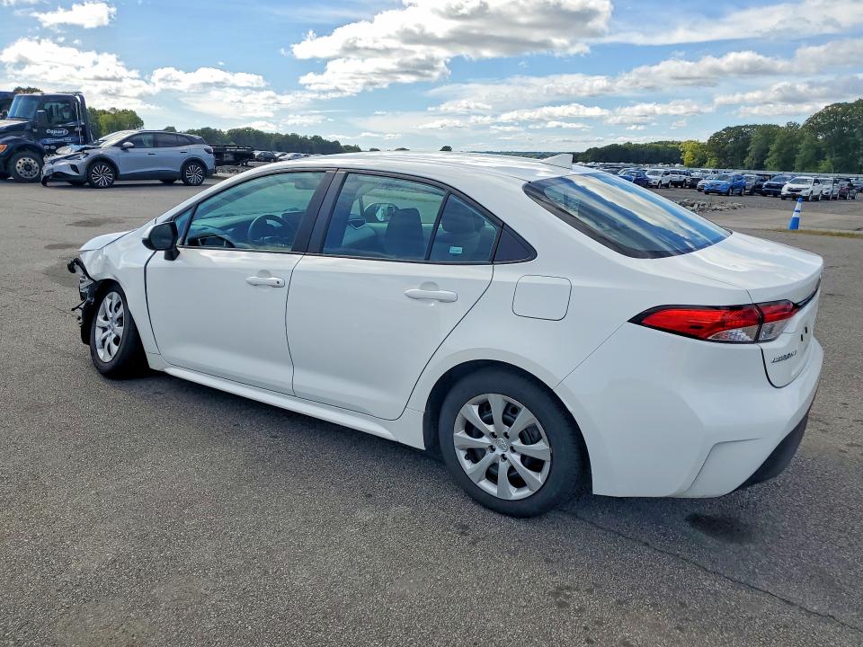 Photo 2 from auction – 2024 TOYOTA COROLLA with VIN 5YFB4MDE6RP175415
