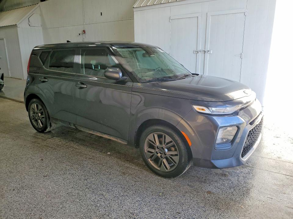 Photo 4 from auction – 2021 KIA SOUL with VIN KNDJ23AU3M7793244
