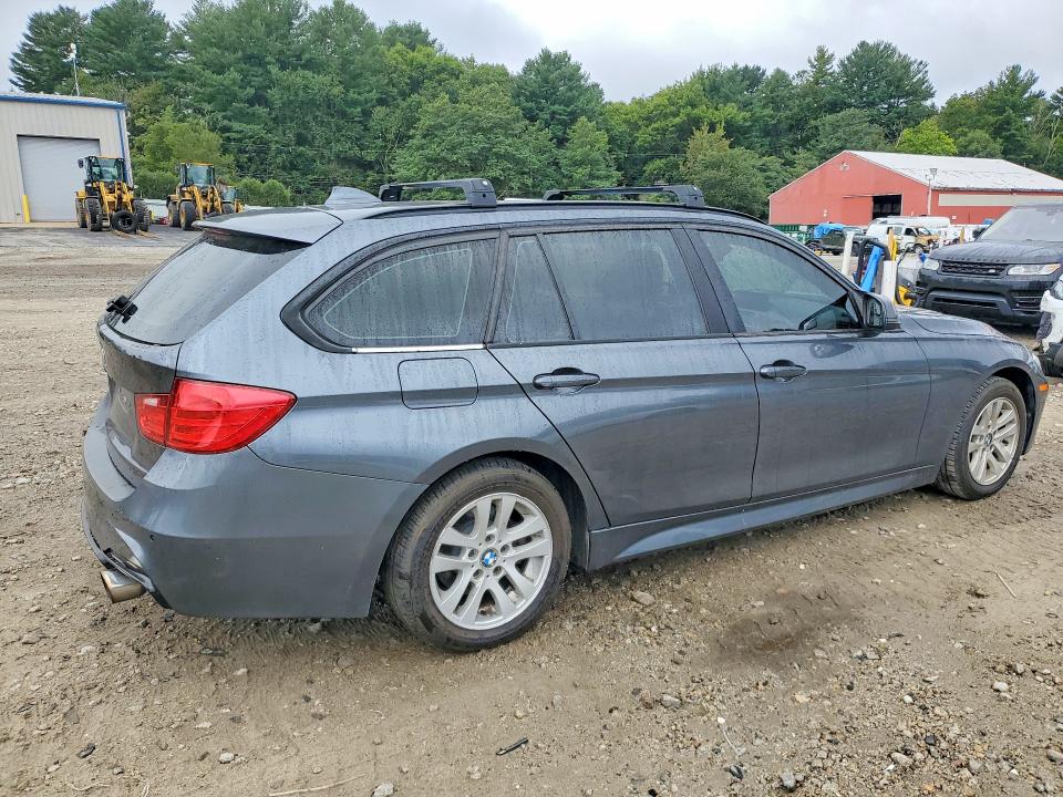 Foto 3 de la subasta – 2015 BMW 328 con VIN WBA3G7C57FK296816