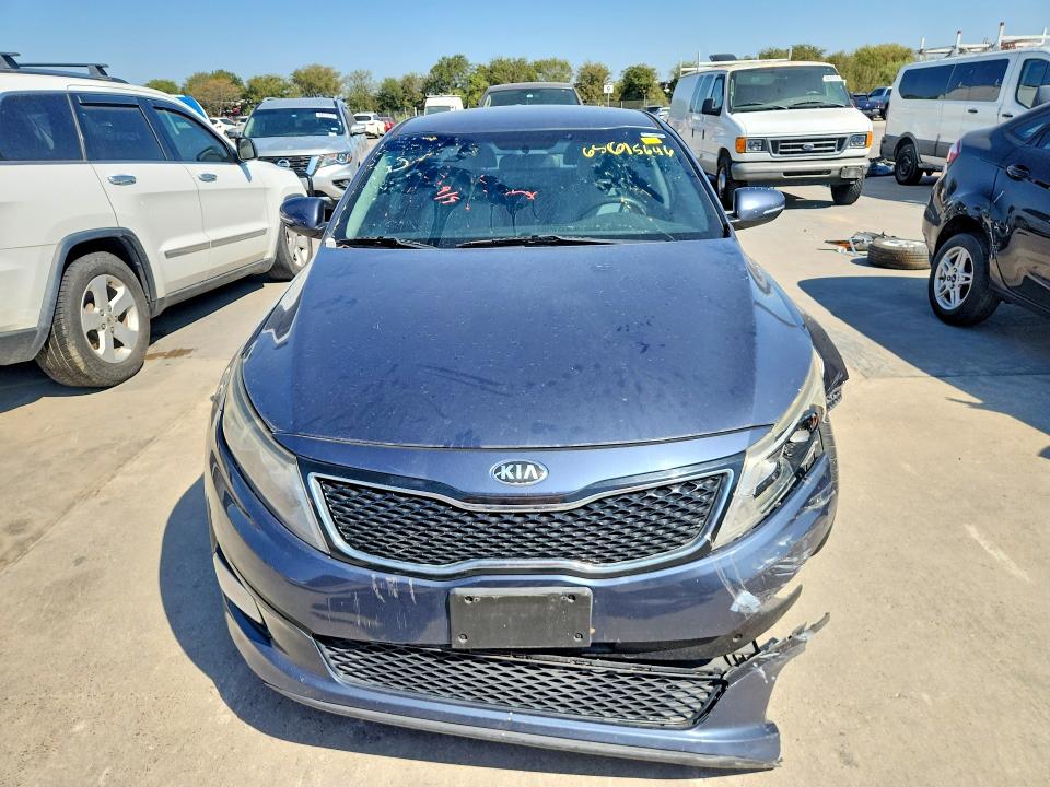 Снимка 5 от търг – 2015 KIA OPTIMA с VIN 5XXGM4A72FG412319