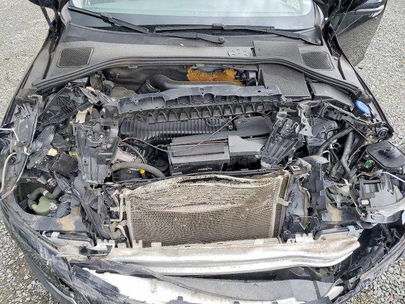 Photo 11 from auction – 2015 VOLVO S60 with VIN YV1612TM8F1360146