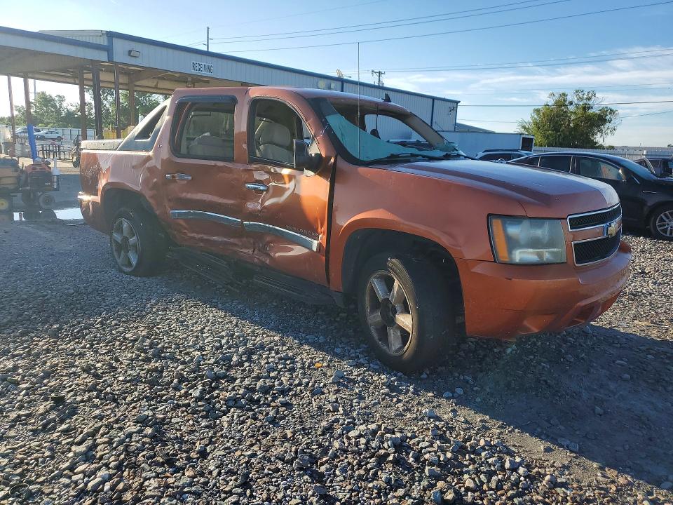 Photo 4 from auction – 2007 CHEVROLET AVALANCHE with VIN 3GNEC12067G150028