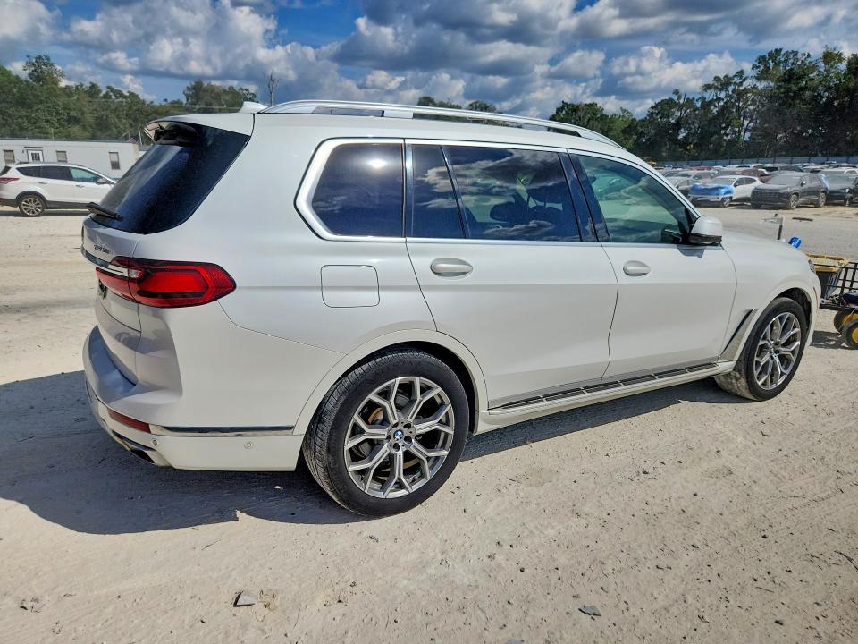 Фото 3 с аукциона – 2021 BMW X7 с VIN 5UXCW2C0XM9E83776