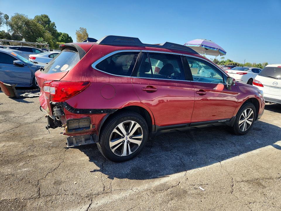 Photo 3 from auction – 2018 SUBARU OUTBACK with VIN 4S4BSANC6J3325338