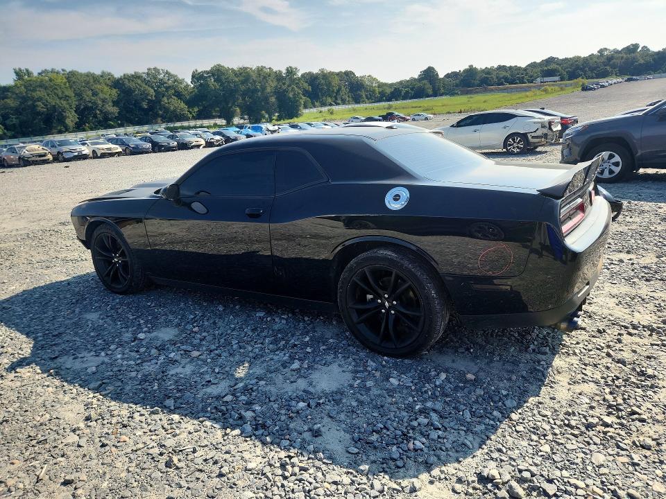 Фото 2 с аукциона – 2021 DODGE CHALLENGER с VIN 2C3CDZBT0MH567490