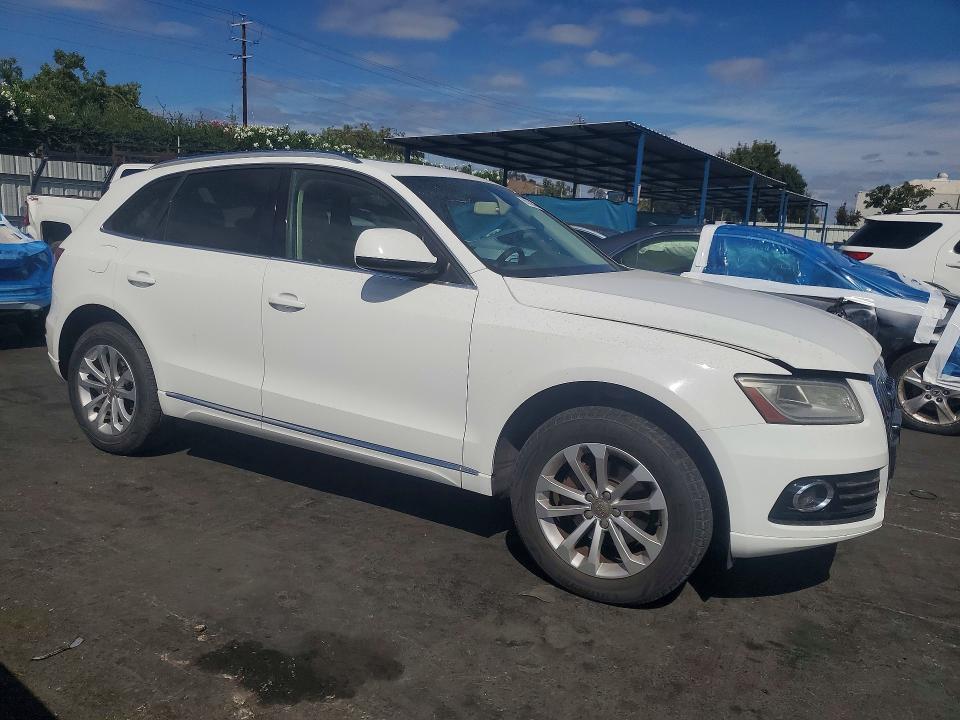 Photo 4 from auction – 2014 AUDI Q5 with VIN WA1CFAFP7EA032929