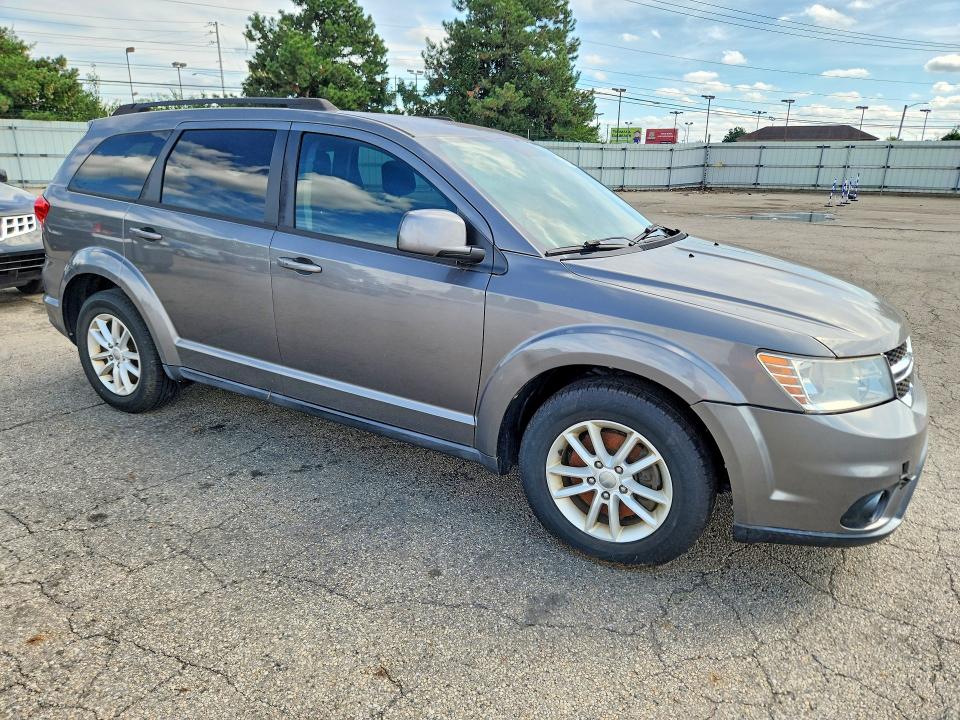 Zdjęcie 4 z aukcji – 2013 DODGE JOURNEY z VIN 3C4PDCBB1DT630864