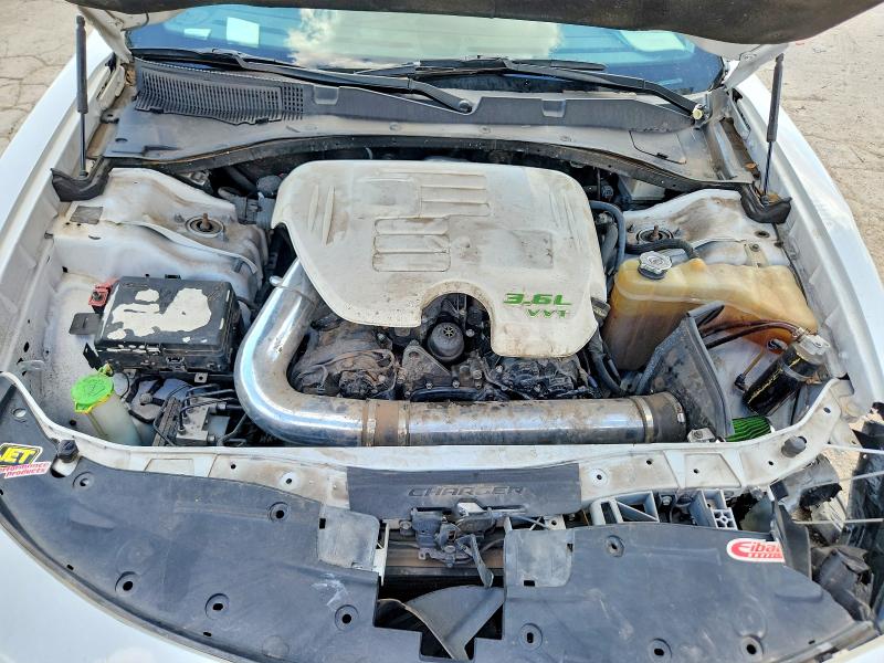 Снимка 11 от търг – 2017 DODGE CHARGER с VIN 2C3CDXBG6HH627964