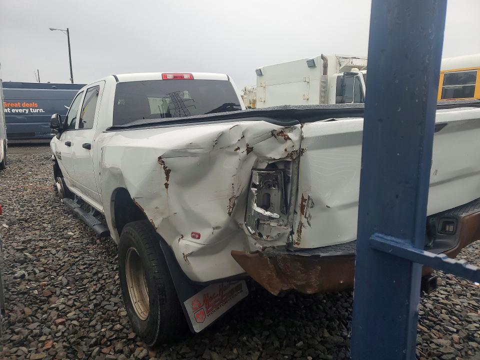 Foto 2 de la subasta – 2018 RAM 3500 con VIN 3C63RPGL4JG172242