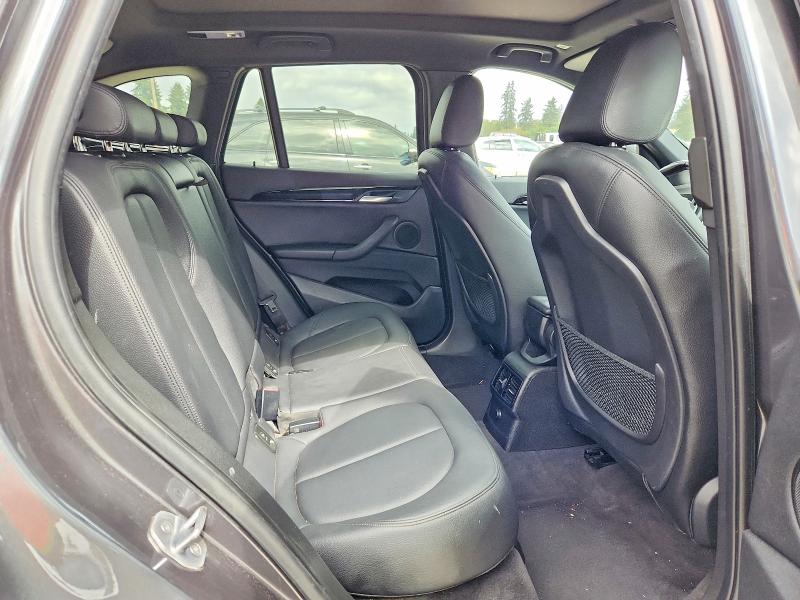 Photo 11 from auction – 2017 BMW X1 with VIN WBXHT3C34H5F83209