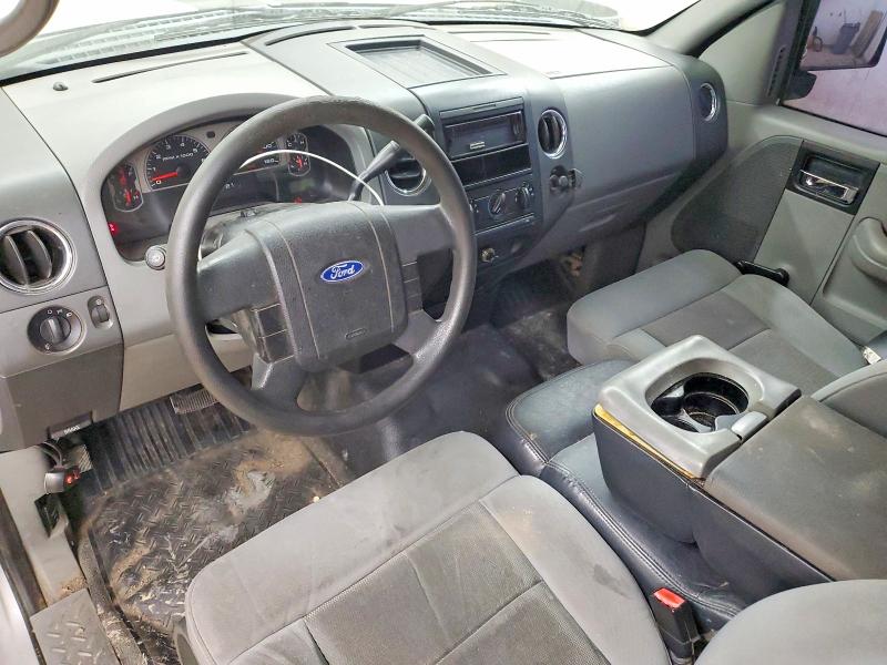 Photo 8 from auction – 2005 FORD F150 with VIN 1FTRX12W35NB19259