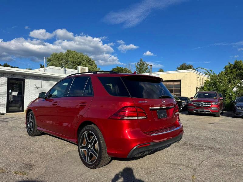 Photo 3 from auction – 2017 MERCEDES-BENZ GLE with VIN 4JGDA6EB2HA985673