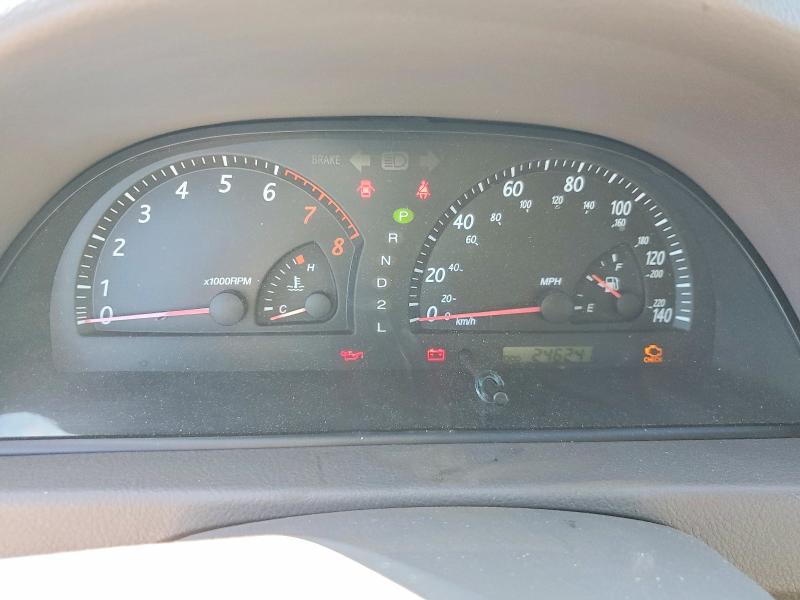 Photo 9 from auction – 2002 TOYOTA CAMRY with VIN JTDBF30K920027310