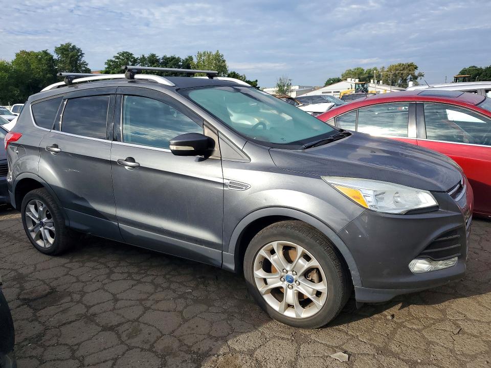 Photo 4 from auction – 2016 FORD ESCAPE with VIN 1FMCU9JX1GUC20957