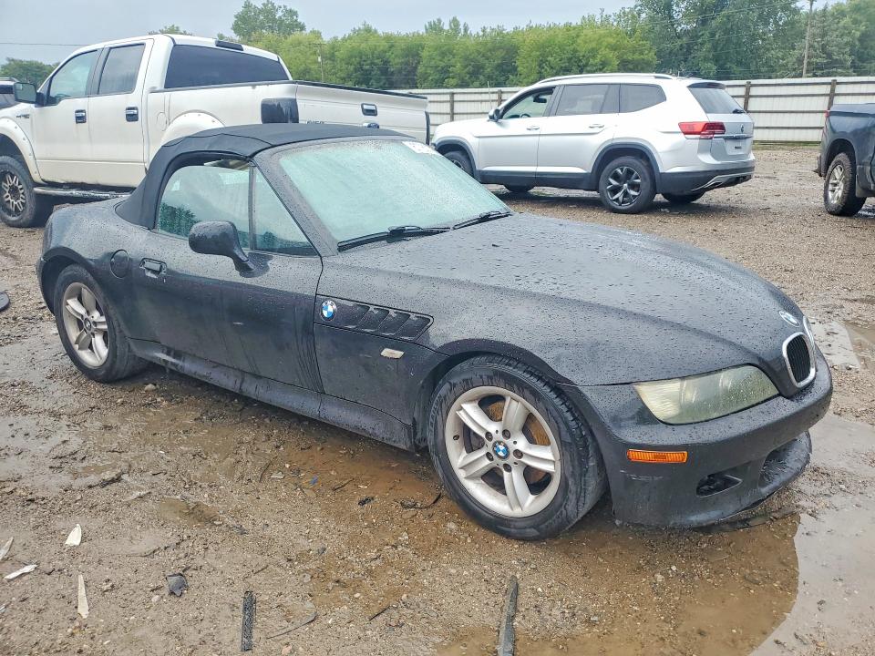 Photo 4 from auction – 2002 BMW Z3 with VIN 4USCN33402LM06550