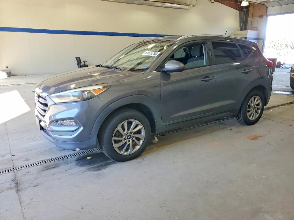 HYUNDAI TUCSON 2016 with VIN KM8J3CA49GU208200 - Photo from auction