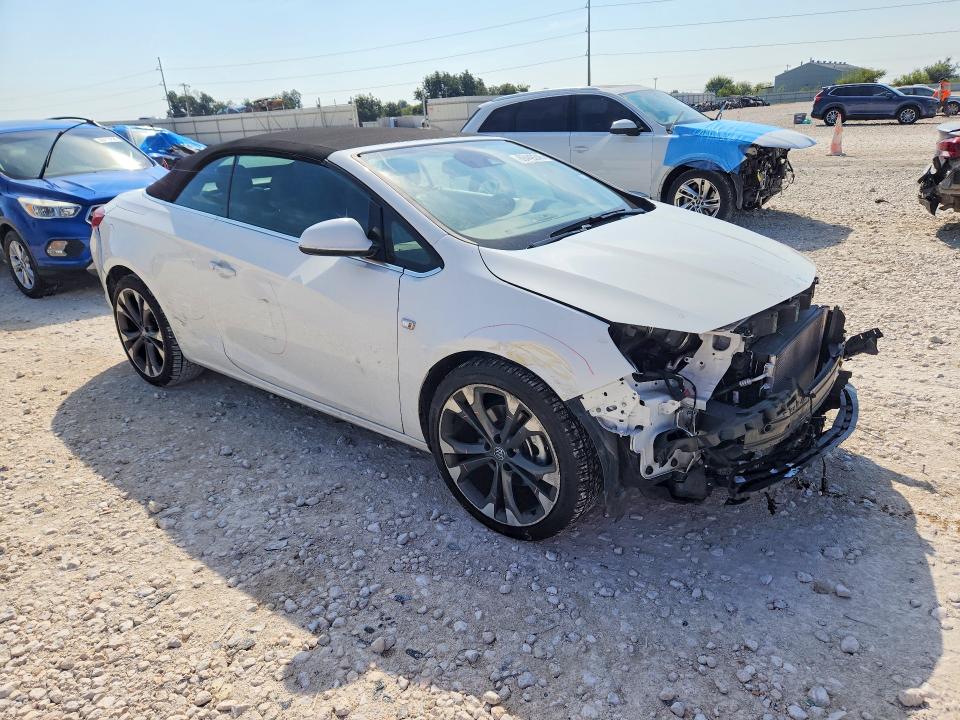 Zdjęcie 4 z aukcji – 2018 BUICK CASCADA z VIN W04WH3N53JG084438