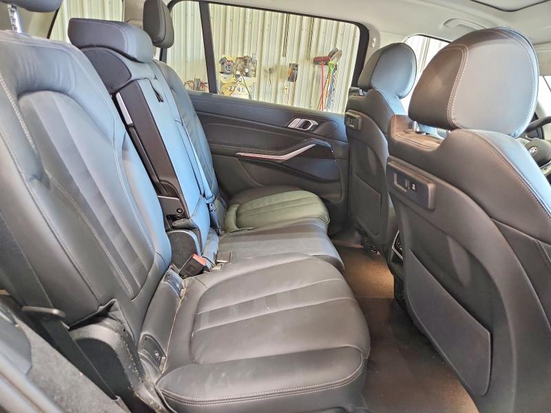 Photo 10 from auction – 2021 BMW X7 with VIN 5UXCW2C02M9G92607