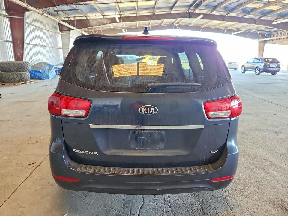 Foto 6 de la subasta – 2017 KIA SEDONA con VIN KNDMB5C18H6221707