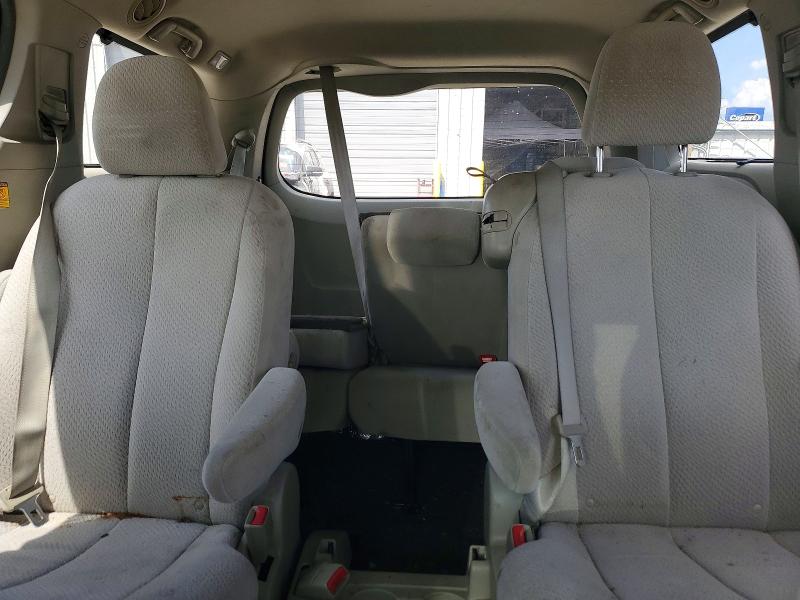Photo 10 from auction – 2011 TOYOTA SIENNA with VIN 5TDKK3DC5BS047047