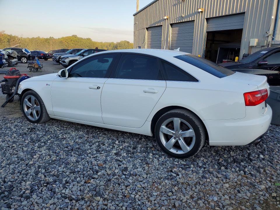 Zdjęcie 2 z aukcji – 2012 AUDI A6 z VIN WAUBGAFC8CN029794