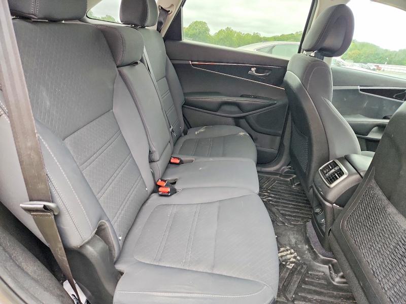 صورة رقم 11 من المزاد - 2016 KIA SORENTO مع VIN 5XYPGDA50GG084272