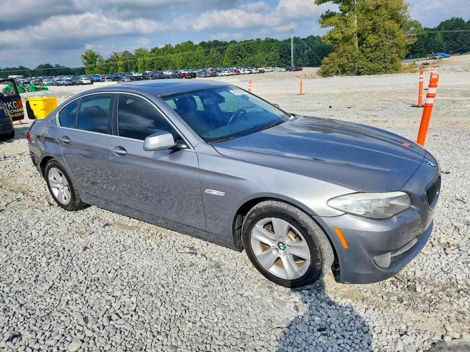 صورة رقم 4 من المزاد - 2013 BMW 528 مع VIN WBAXG5C56DDY33067
