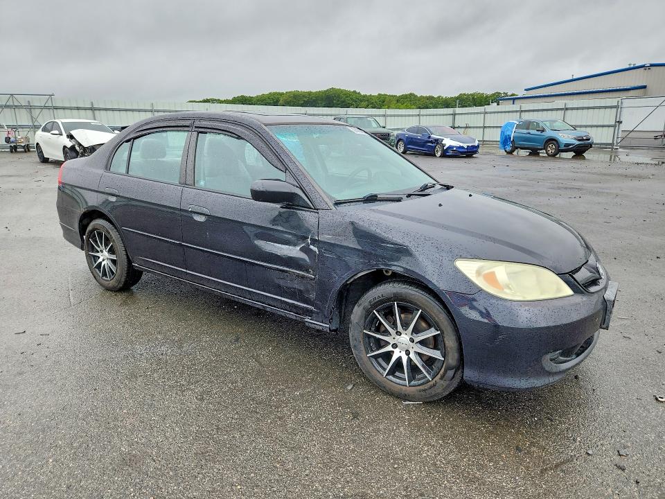 Photo 4 from auction – 2004 HONDA CIVIC with VIN 2HGES26744H521922