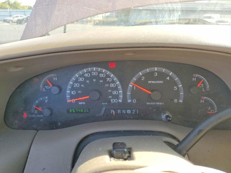 Photo 9 from auction – 2002 FORD EXPEDITION with VIN 1FMFU18L52LA23337