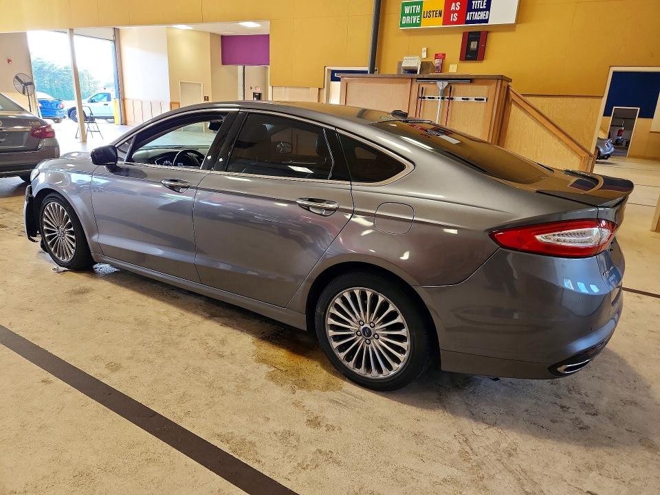 Photo 2 from auction – 2013 FORD FUSION with VIN 3FA6P0D97DR335184