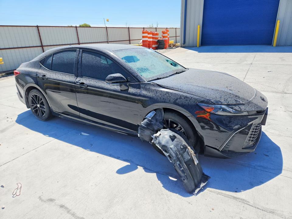 Foto 4 de la subasta – 2025 TOYOTA CAMRY con VIN 4T1DAACK5SU501023