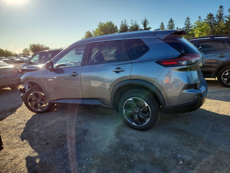 Photo 2 from auction – 2024 NISSAN ROGUE with VIN JN8BT3BB2RW427260