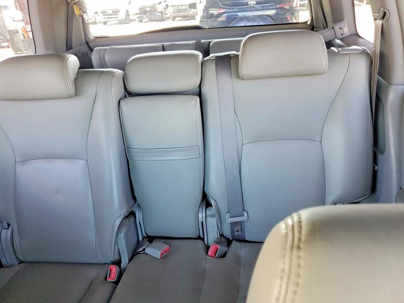 Photo 10 from auction – 2005 TOYOTA HIGHLANDER with VIN JTEEP21A350132192