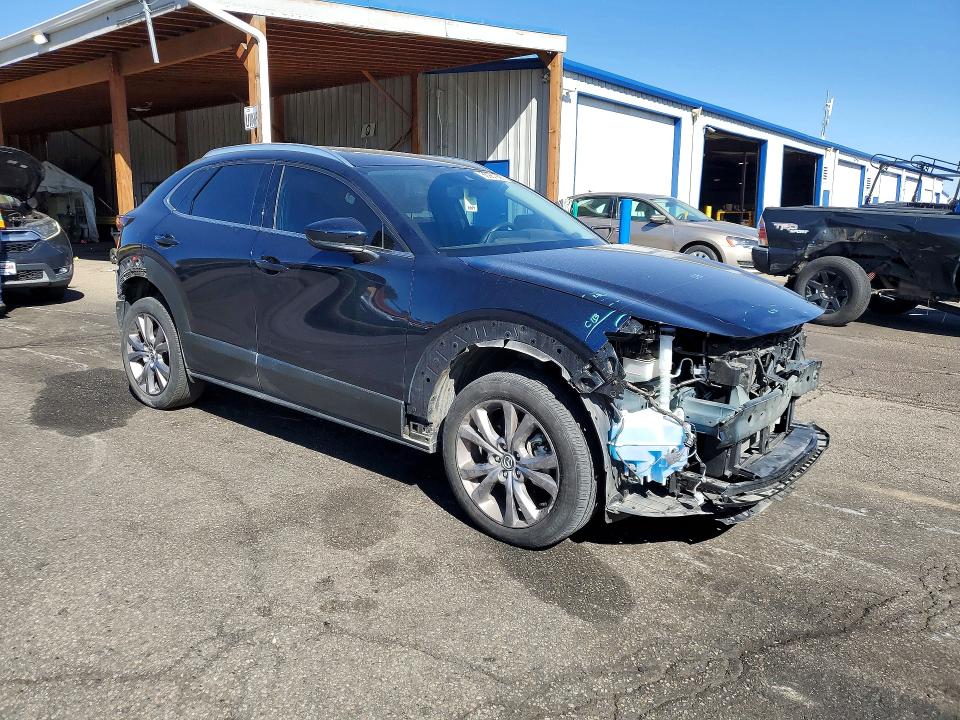 Photo 4 from auction – 2021 MAZDA CX-30 with VIN 3MVDMBDL8MM319802