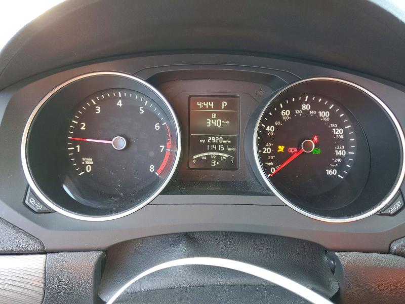 Photo 9 from auction – 2018 VOLKSWAGEN JETTA with VIN 3VW2B7AJ1JM249891