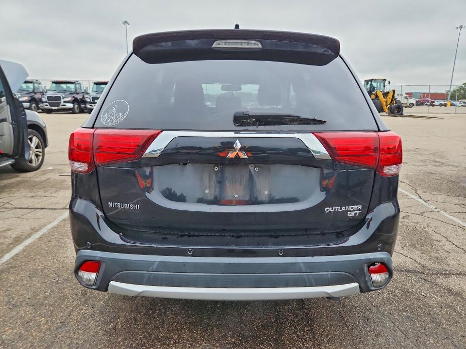 Снимка 6 от търг – 2017 MITSUBISHI OUTLANDER с VIN JA4JZ4AX5HZ015432