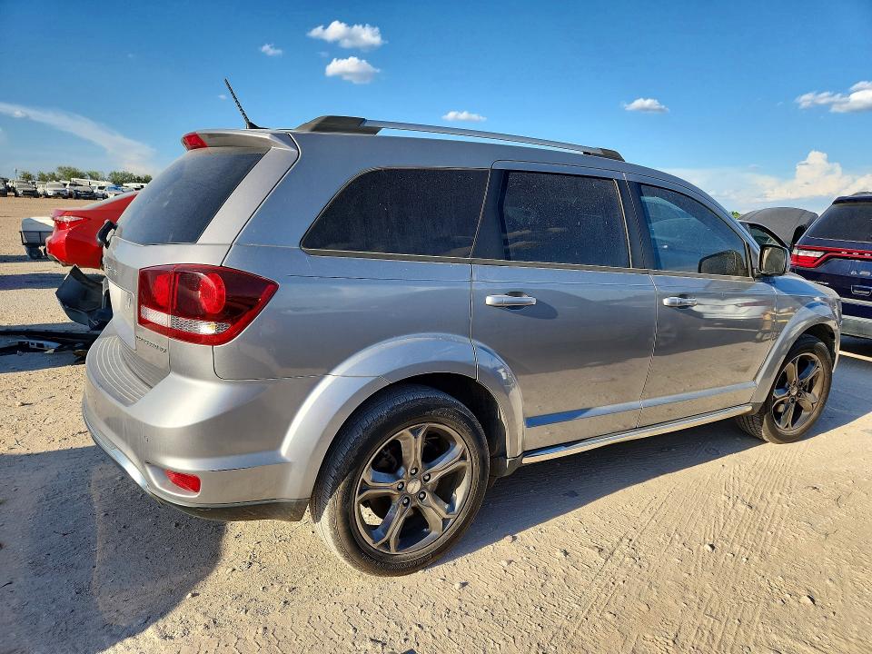 Photo 3 from auction – 2016 DODGE JOURNEY with VIN 3C4PDCGG4GT107038