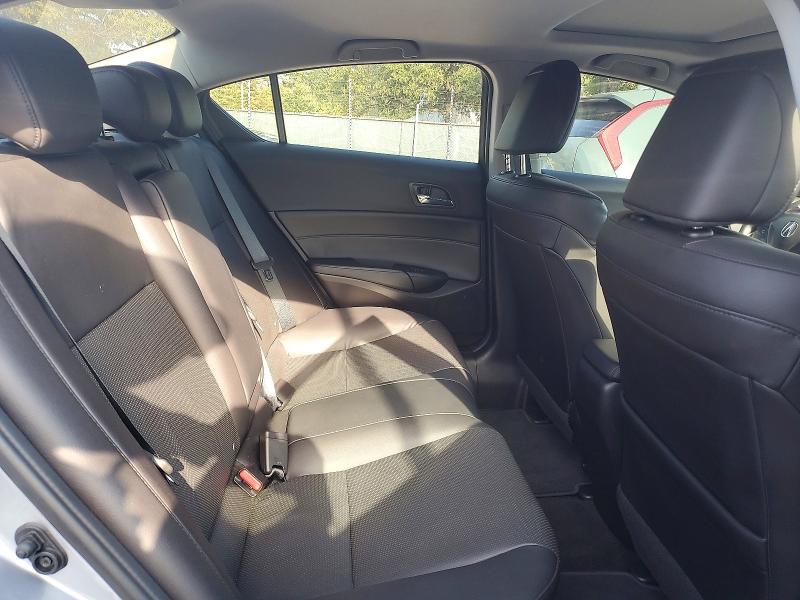 Photo 10 from auction – 2017 ACURA ILX with VIN 19UDE2F74HA001954