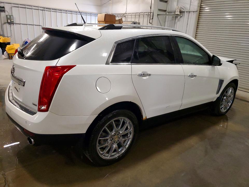 Photo 3 from auction – 2013 CADILLAC SRX with VIN 3GYFNJE35DS635910