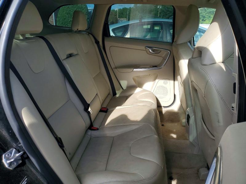 Photo 10 from auction – 2015 VOLVO XC60 with VIN YV4612RK9F2739451