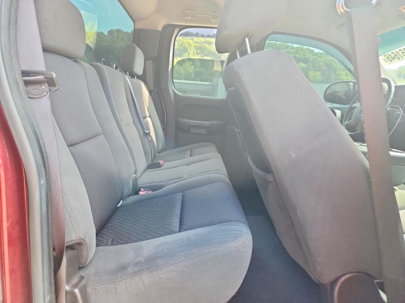 Photo 10 from auction – 2009 GMC SIERRA with VIN 1GTEK290X9Z230555