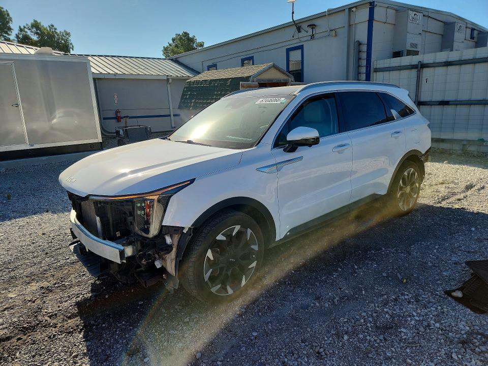 KIA SORENTO 2025 with VIN 5XYRK4JF6SG316026 - Photo from auction