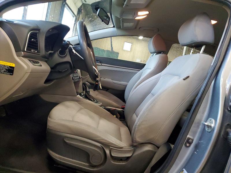 Снимка 7 от търг – 2017 HYUNDAI ELANTRA с VIN KMHD74LF2HU423943