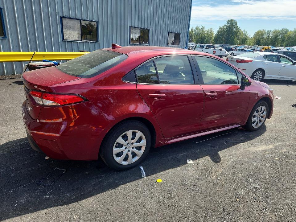 Photo 3 from auction – 2026 TOYOTA COROLLA with VIN JTDB4MEE7T3032861