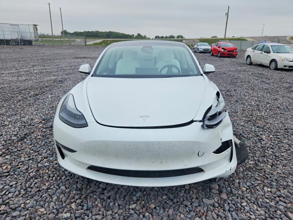 Фото 5 с аукциона – 2022 TESLA MODEL 3 с VIN 5YJ3E1EB5NF193902