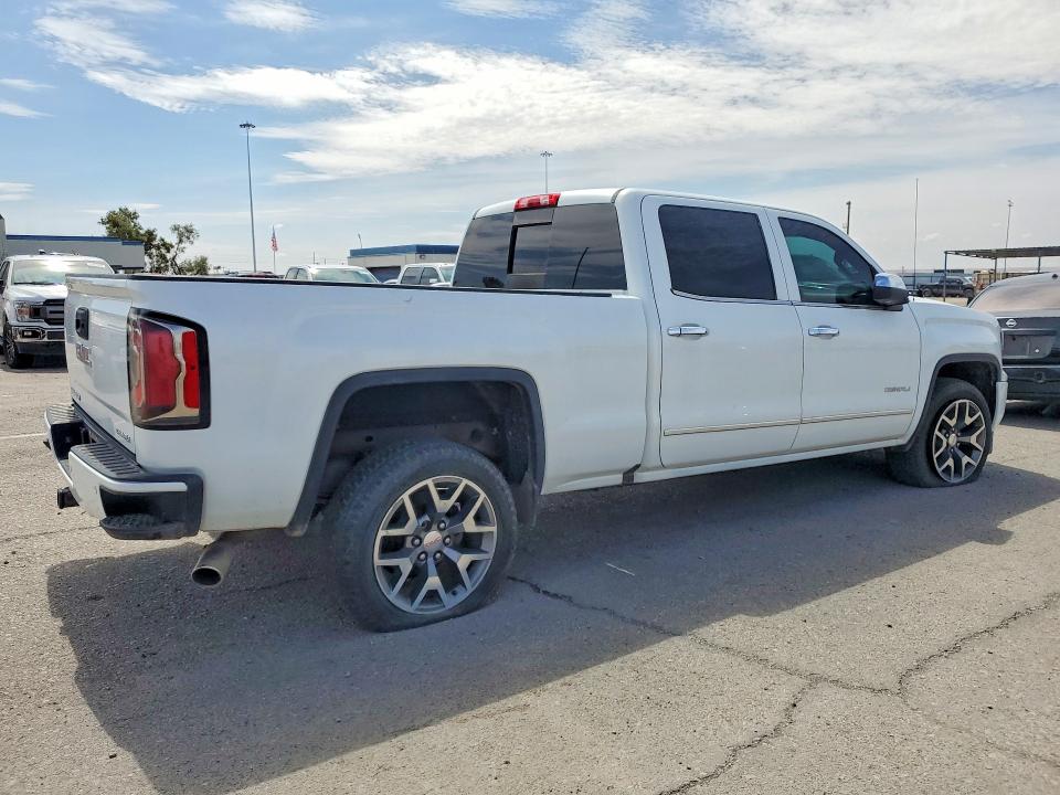 صورة رقم 3 من المزاد - 2017 GMC SIERRA مع VIN 3GTU2PEC0HG121366