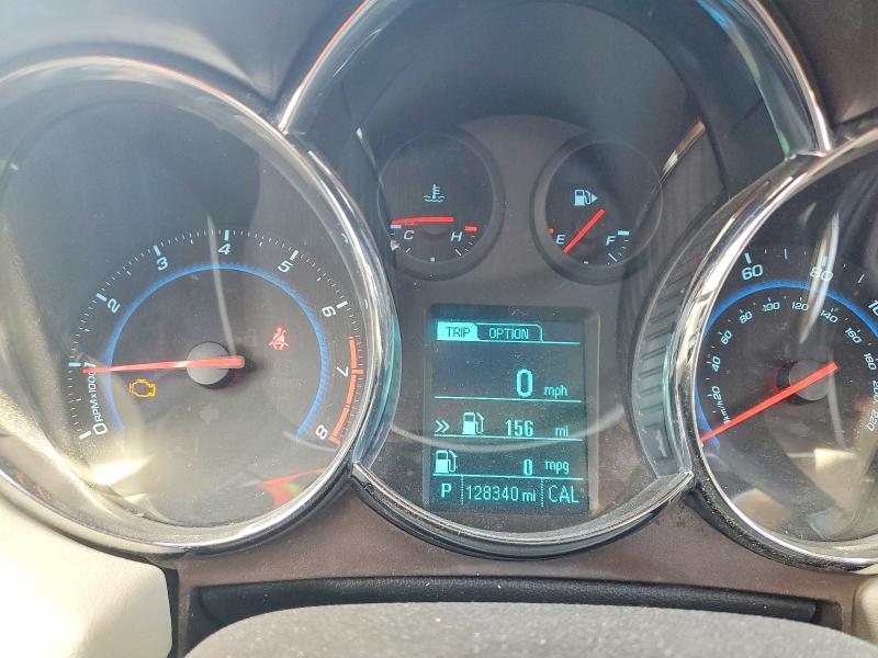 Photo 9 from auction – 2014 CHEVROLET CRUZE with VIN 1G1PE5SBXE7283204