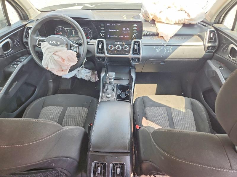 Снимка 8 от търг – 2022 KIA SORENTO с VIN 5XYRG4LC7NG109623