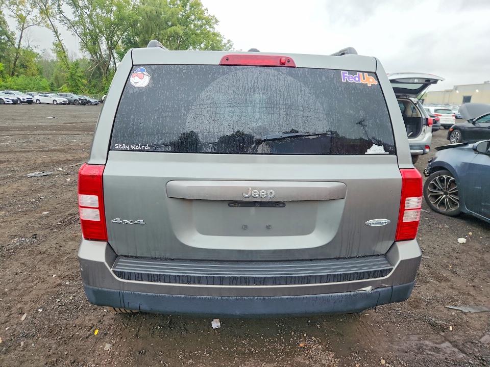 Photo 6 from auction – 2014 JEEP PATRIOT with VIN 1C4NJRFB9ED512291