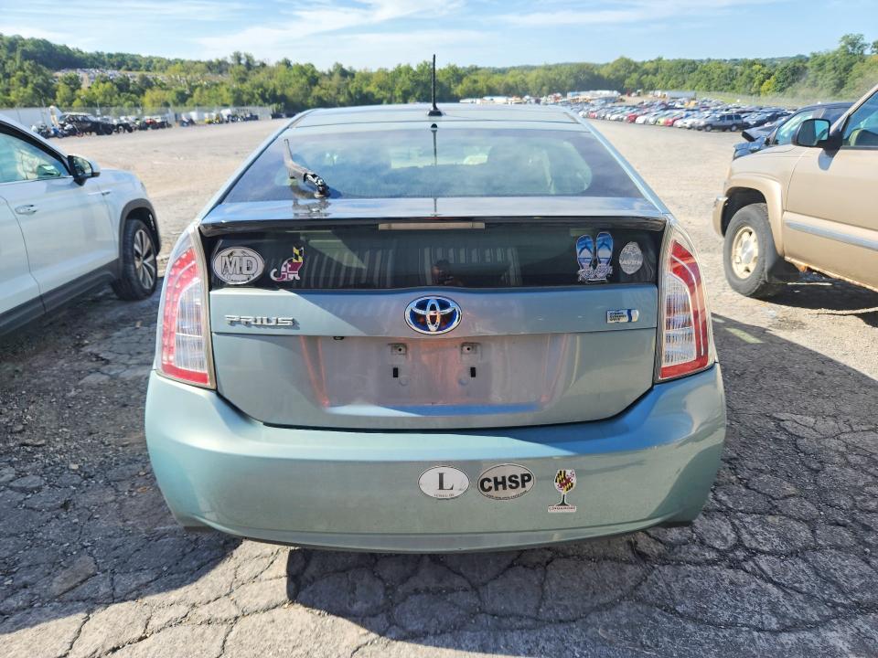 Фото 6 с аукциона – 2015 TOYOTA PRIUS с VIN JTDKN3DU9F2002948